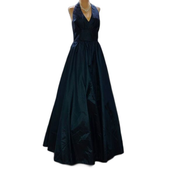 Mori Lee Iridescent Teal Halter Ballgown | Prom Perfection | Size 4 - Picture 6 of 16